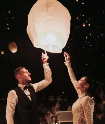 Marija Pavicic and Marko Pjaca celebrated their wedding day with a sky lantern ceremony